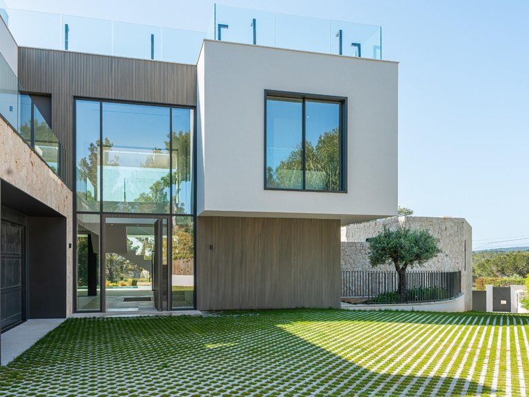 Exclusive 4-bed new build villa in Cala Vinyes , Calvià, Baleares 10
