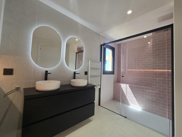 Exclusive penthouse with panoramic rooftop in Palma, luxury living with views of sea, city & mountains , Palma de Mallorca, Baleares 19
