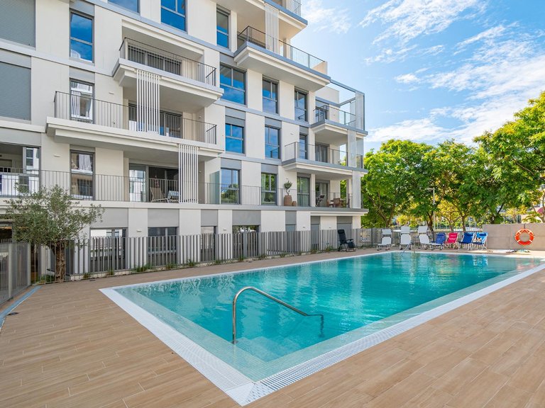 Furnished two-bedroom flat in a newly built residential complex with swimming pool and parking. , Palma de Mallorca, Baleares 1
