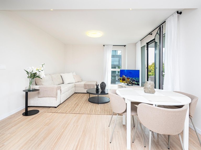 Furnished two-bedroom flat in a newly built residential complex with swimming pool and parking. , Palma de Mallorca, Baleares 12