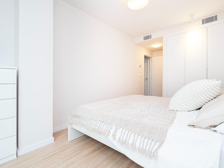 Furnished two-bedroom flat in a newly built residential complex with swimming pool and parking. , Palma de Mallorca, Baleares 18