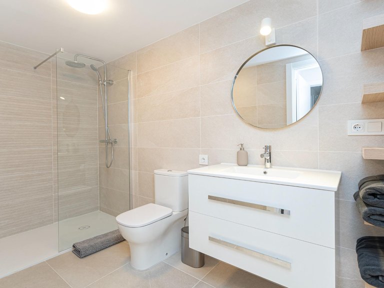 Furnished two-bedroom flat in a newly built residential complex with swimming pool and parking. , Palma de Mallorca, Baleares 22