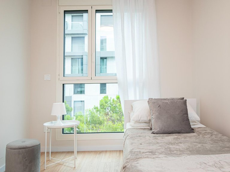 Furnished two-bedroom flat in a newly built residential complex with swimming pool and parking. , Palma de Mallorca, Baleares 30