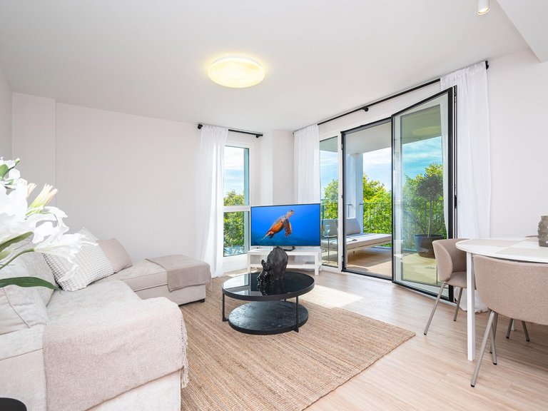 Furnished two-bedroom flat in a newly built residential complex with swimming pool and parking. , Palma de Mallorca, Baleares 8