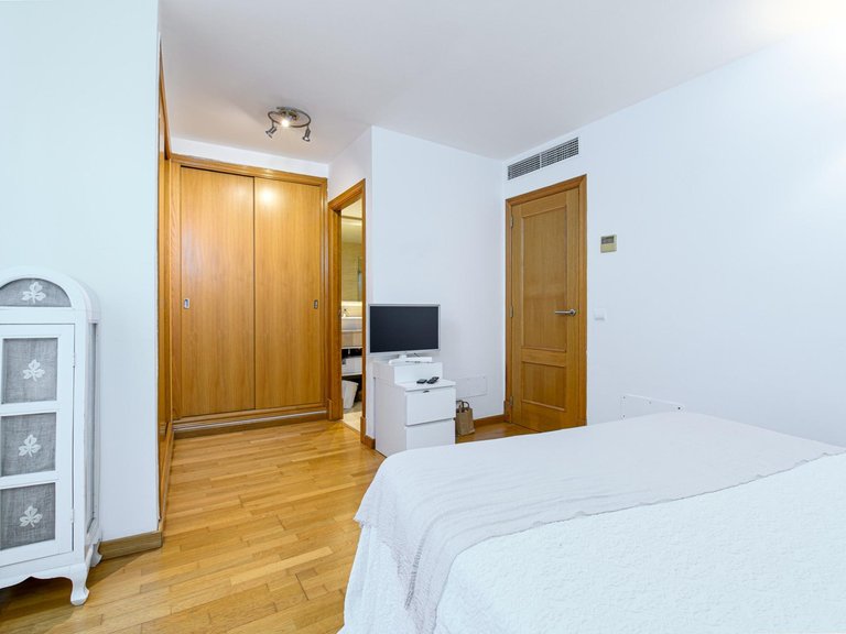 Three-bedroom townhouse with pool and garage in Palma’s sought-after school district , Palma de Mallorca, Baleares 23