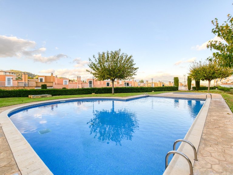 Three-bedroom townhouse with pool and garage in Palma’s sought-after school district , Palma de Mallorca, Baleares 3