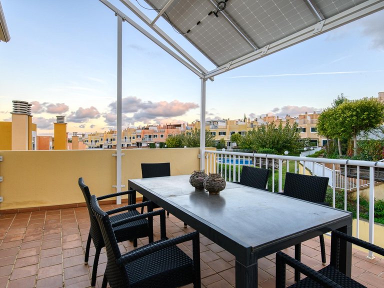 Three-bedroom townhouse with pool and garage in Palma’s sought-after school district , Palma de Mallorca, Baleares 6