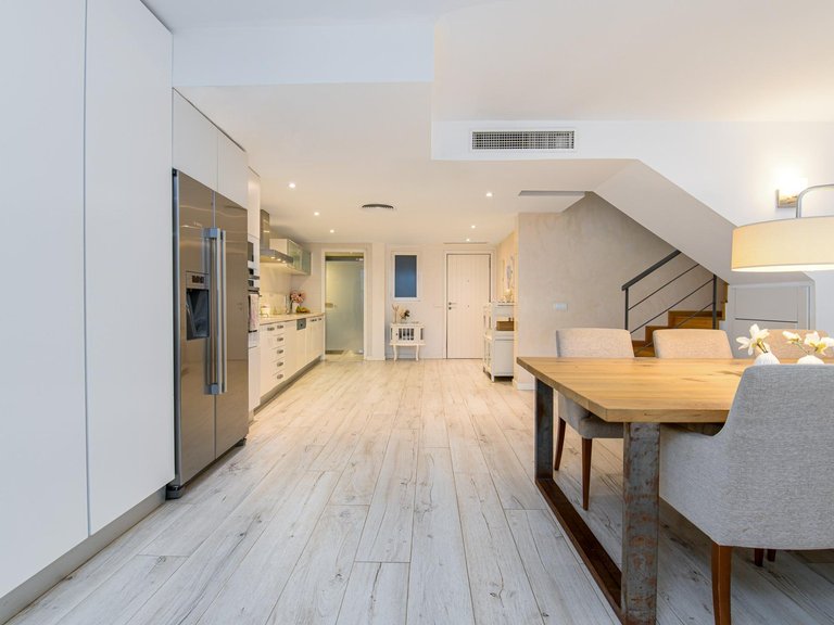 Three-bedroom townhouse with pool and garage in Palma’s sought-after school district , Palma de Mallorca, Baleares 8