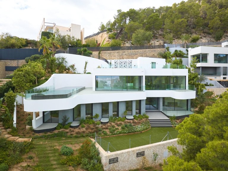 Newly built luxury villa with exceptional finishes and views of the hills of Son Vida , Palma de Mallorca, Baleares 1