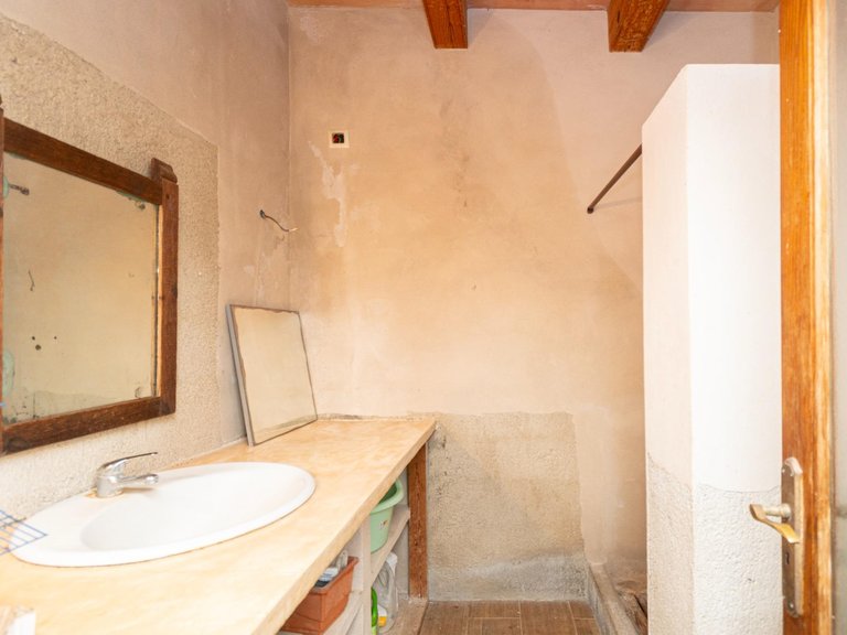 4-bedroom village house with terrace and water well in Felanitx , Felanitx, Baleares 13