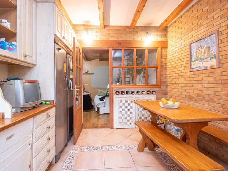 4-bedroom village house with terrace and water well in Felanitx , Felanitx, Baleares 7