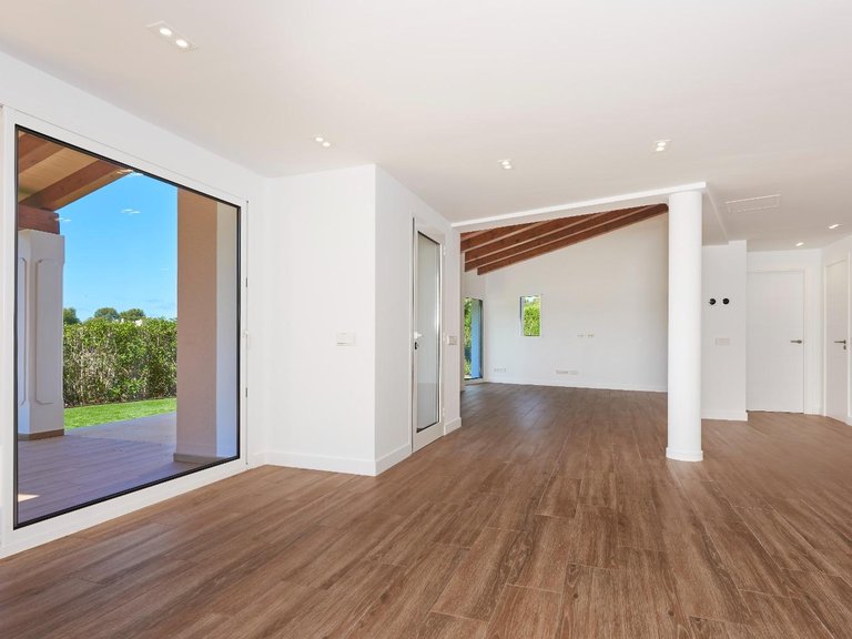 Exclusive villa on the front line of the golf course in Nova Santa Ponsa. , Calvià, Baleares 9