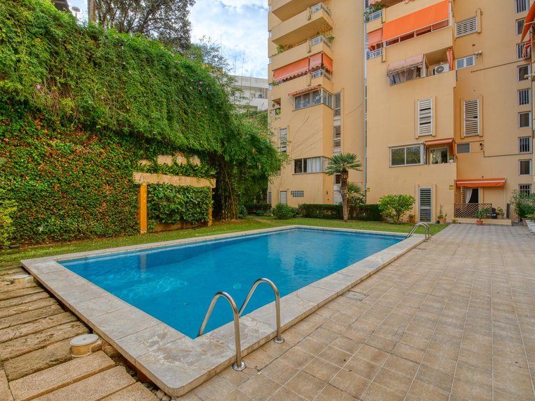 Duplex with 3 bedrooms, communal pool, and optional parking in La Bonanova , Palma de Mallorca, Baleares 23