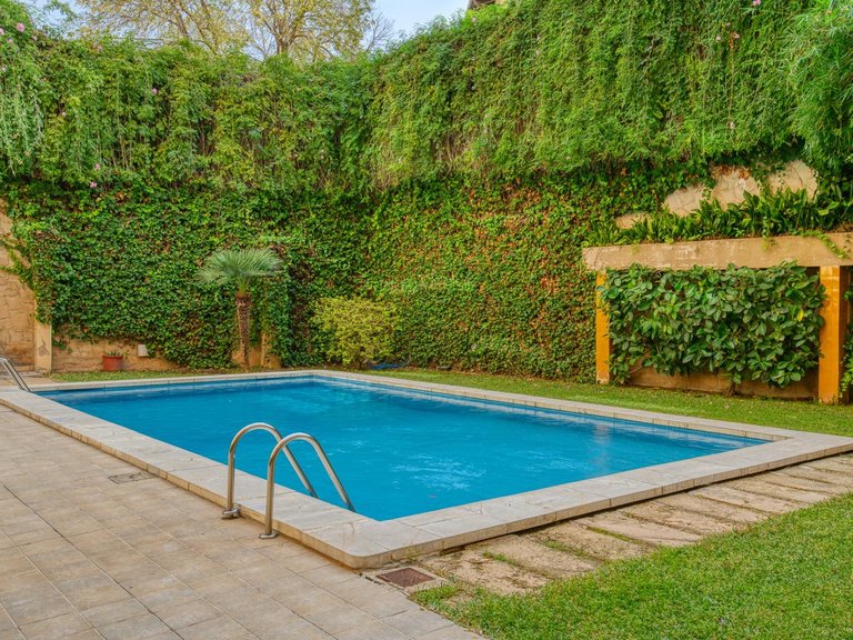 Duplex with 3 bedrooms, communal pool, and optional parking in La Bonanova , Palma de Mallorca, Baleares 3