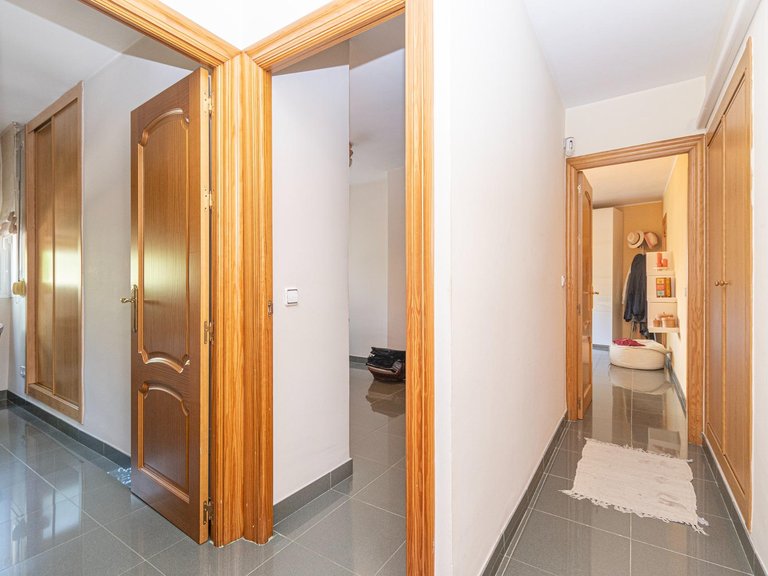First-floor flat for sale in Parc de Ses Estacions with optional garage , Palma de Mallorca, Baleares 10