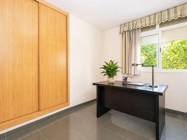 First-floor flat for sale in Parc de Ses Estacions with optional garage , Palma de Mallorca, Baleares 13