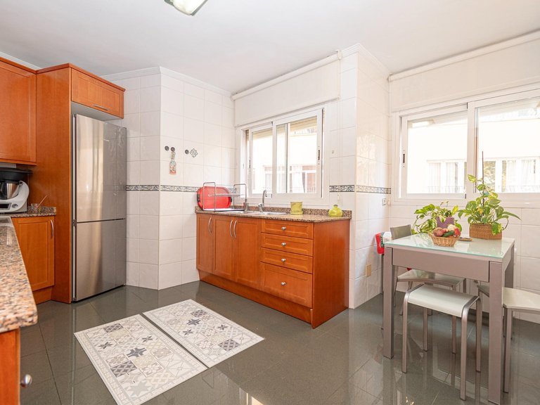First-floor flat for sale in Parc de Ses Estacions with optional garage , Palma de Mallorca, Baleares 9