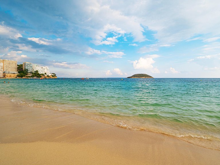Flat with 2 bedrooms and terrace 200 metres from Magaluf beach , Calvià, Baleares 18
