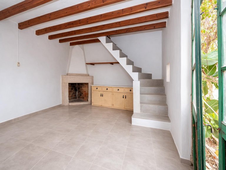 Great Investment Opportunity: House with Garden and 5 Bedrooms in the Heart of Inca , Inca, Baleares 17