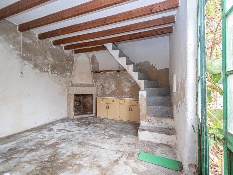 Great Investment Opportunity: House with Garden and 5 Bedrooms in the Heart of Inca , Inca, Baleares 18