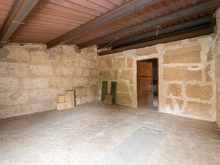 Great Investment Opportunity: House with Garden and 5 Bedrooms in the Heart of Inca , Inca, Baleares 27