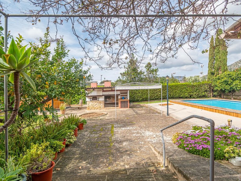 Investment Opportunity in Palmanyola: Villa with Great Potential for Renovation , Bunyola, Baleares 10