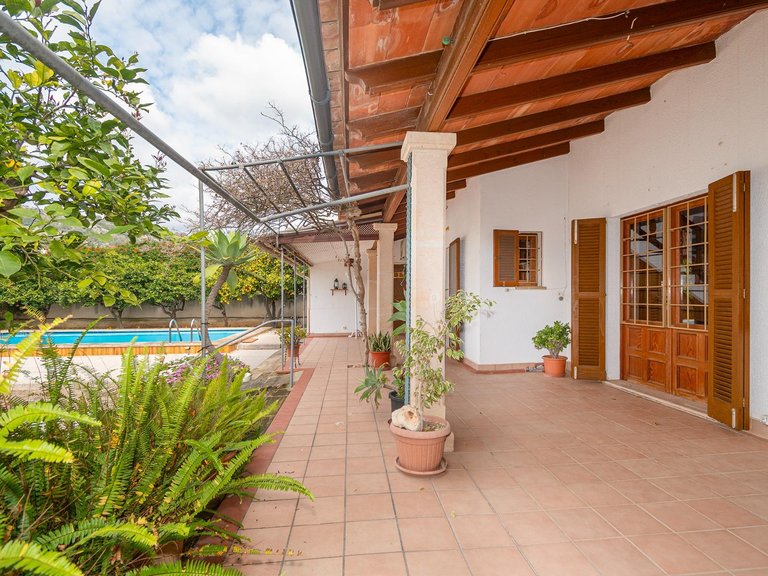 Investment Opportunity in Palmanyola: Villa with Great Potential for Renovation , Bunyola, Baleares 13