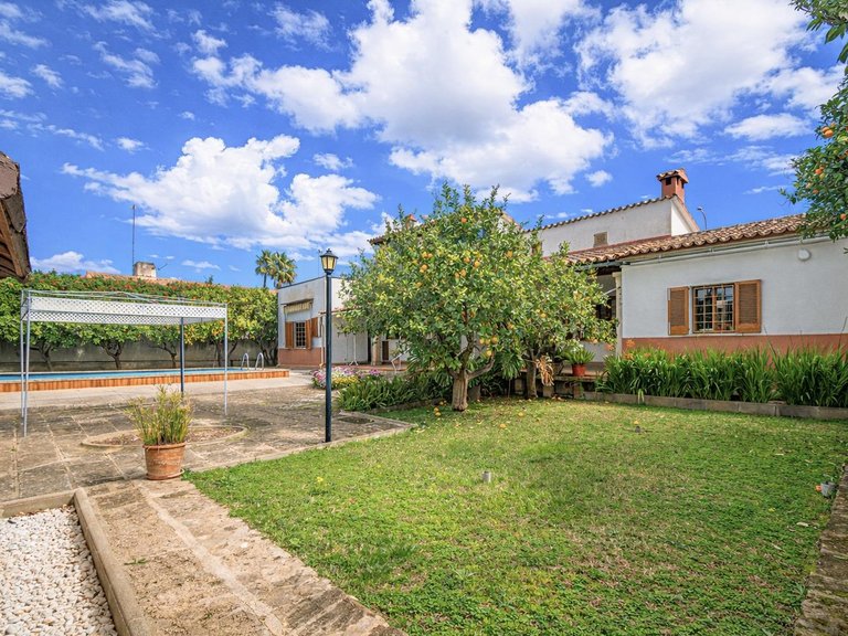 Investment Opportunity in Palmanyola: Villa with Great Potential for Renovation , Bunyola, Baleares 16