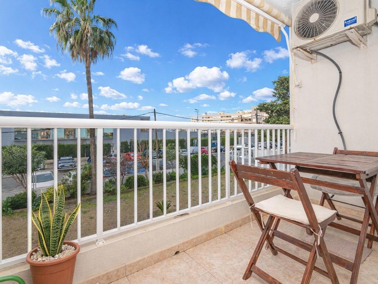 3-bedroom flat with terrace in Portixol, 500 metres from the beach. , Palma de Mallorca, Baleares 1