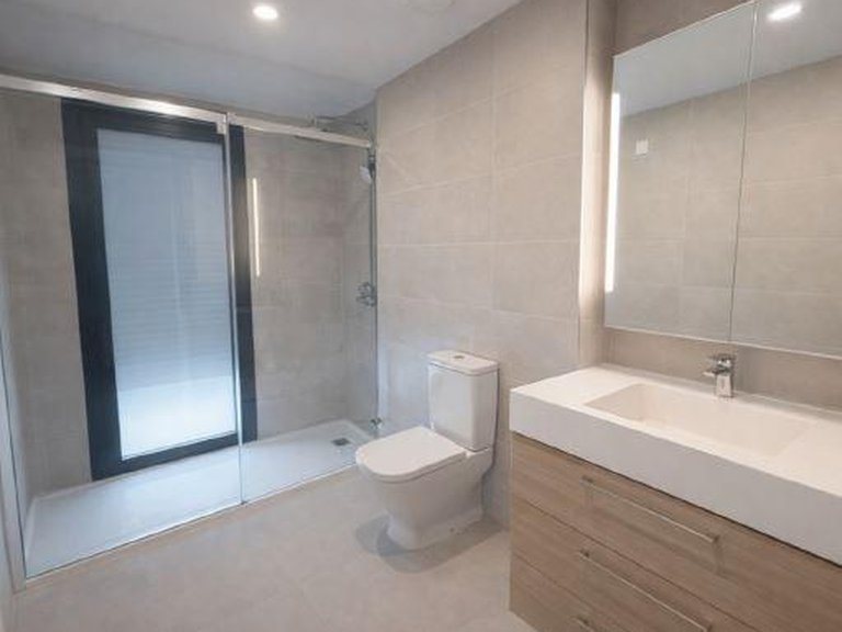 Modern 4-bedroom ground-floor flat in Santa Ponsa , Calvià, Baleares 12