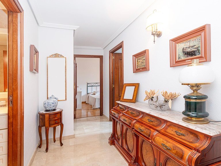 Spacious flat with sea views, terraces and parking in Cas Català , Calvià, Baleares 15