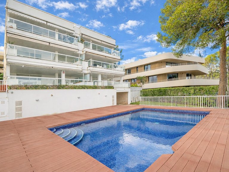 Spacious flat with sea views, terraces and parking in Cas Català , Calvià, Baleares 5