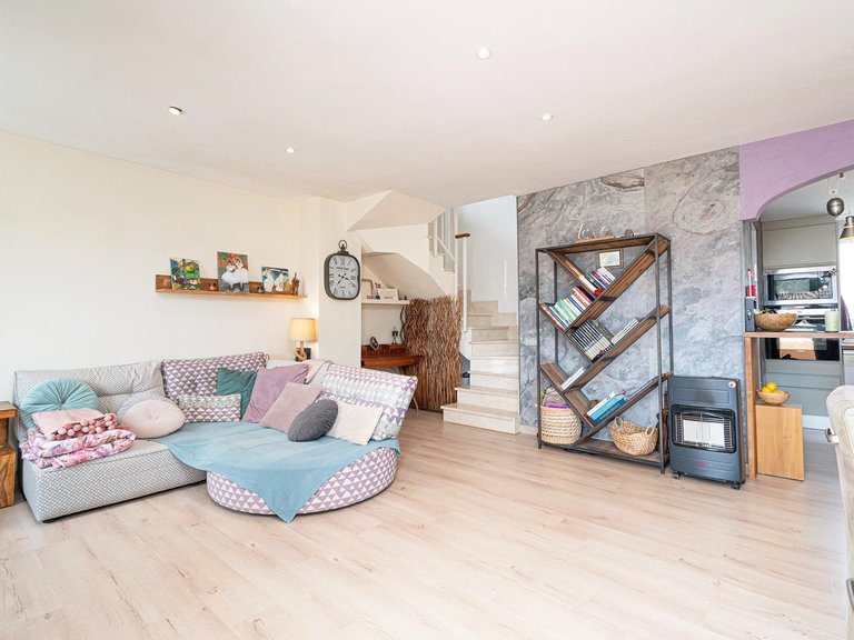 Duplex penthouse with sun terrace in a residential complex with gardens and a swimming pool, just 5 minutes from the sea , Llucmajor, Baleares 9