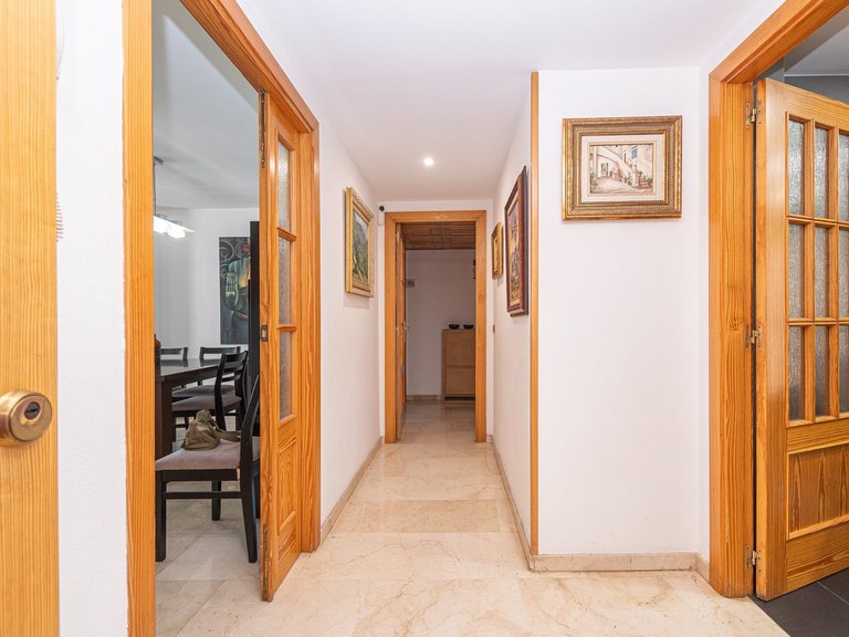 Fantastic 3-bedroom flat with a terrace, parking space, storage room and views of the park in Camp Redó , Palma de Mallorca, Baleares 11