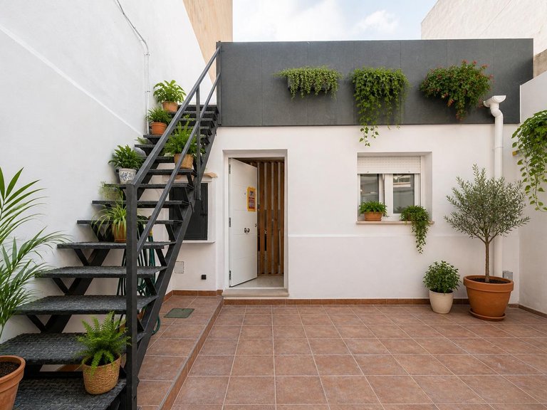 Renovated house in Son Cotoner with terrace, garden and parking , Palma de Mallorca, Baleares 2