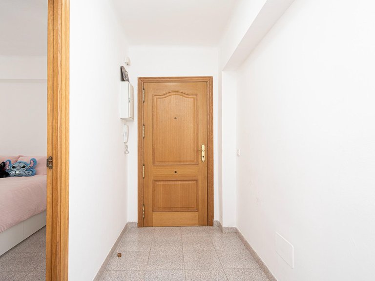 Bright 3-bedroom flat in good condition with a balcony , Palma de Mallorca, Baleares 11