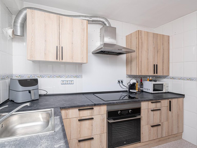 Bright 3-bedroom flat in good condition with a balcony , Palma de Mallorca, Baleares 9
