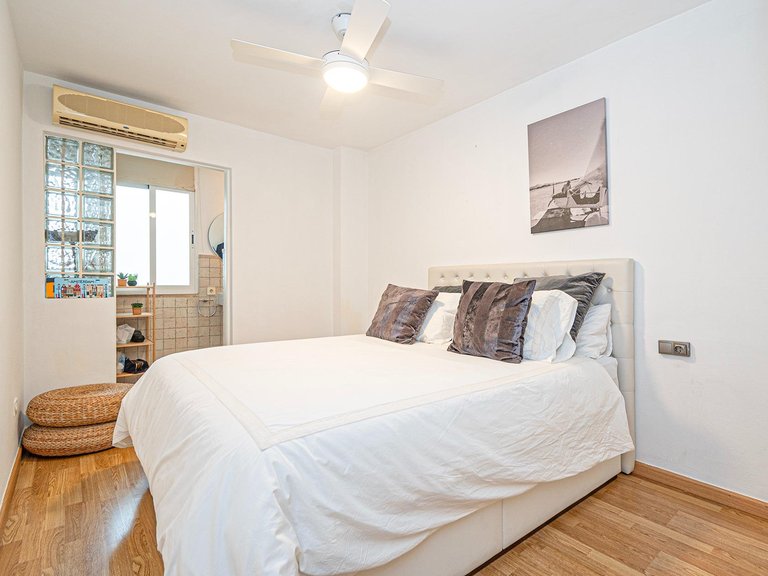 3-bedroom flat with balcony in Santa Catalina , Palma de Mallorca, Baleares 14