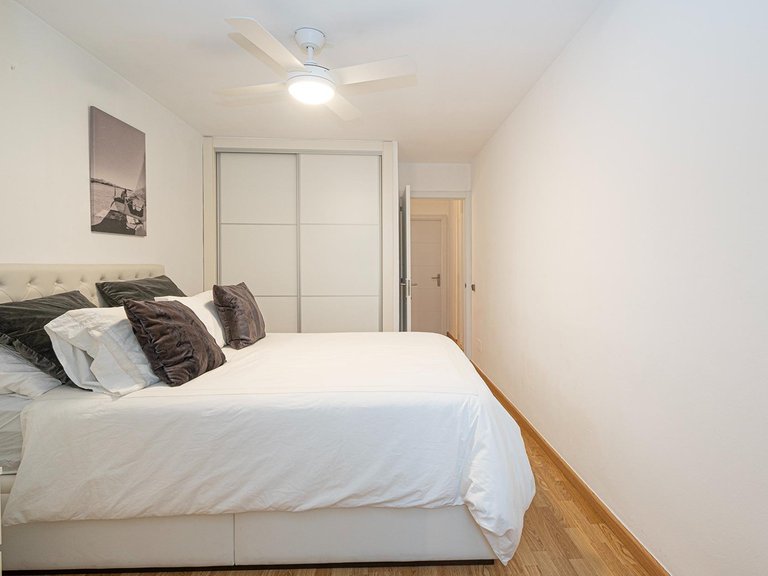 3-bedroom flat with balcony in Santa Catalina , Palma de Mallorca, Baleares 15