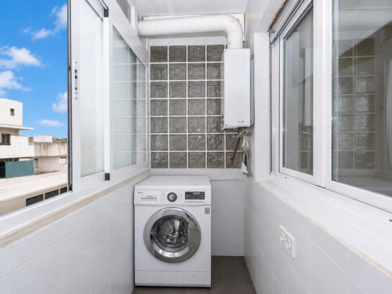 3-bedroom flat with balcony in Santa Catalina , Palma de Mallorca, Baleares 26