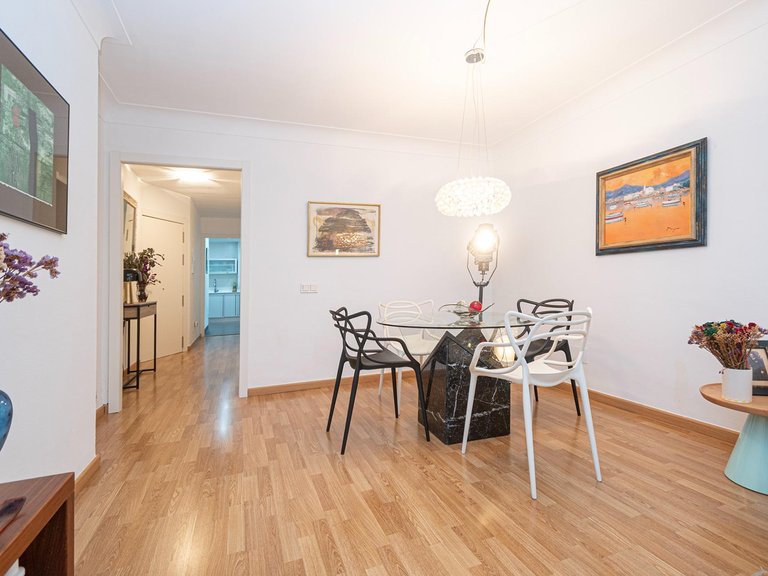 3-bedroom flat with balcony in Santa Catalina , Palma de Mallorca, Baleares 7