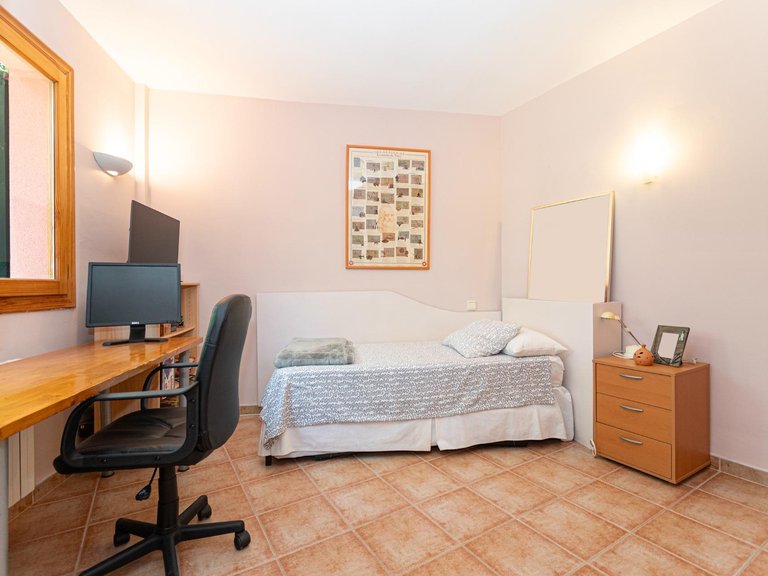 4-Bedroom Single-Story Villa with Private Pool and Mountain Views in Bunyola , Bunyola, Baleares 29