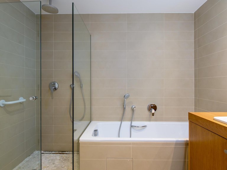 A stately 4-bedroom flat on a splendid street in the centre of Palma , Palma de Mallorca, Baleares 17