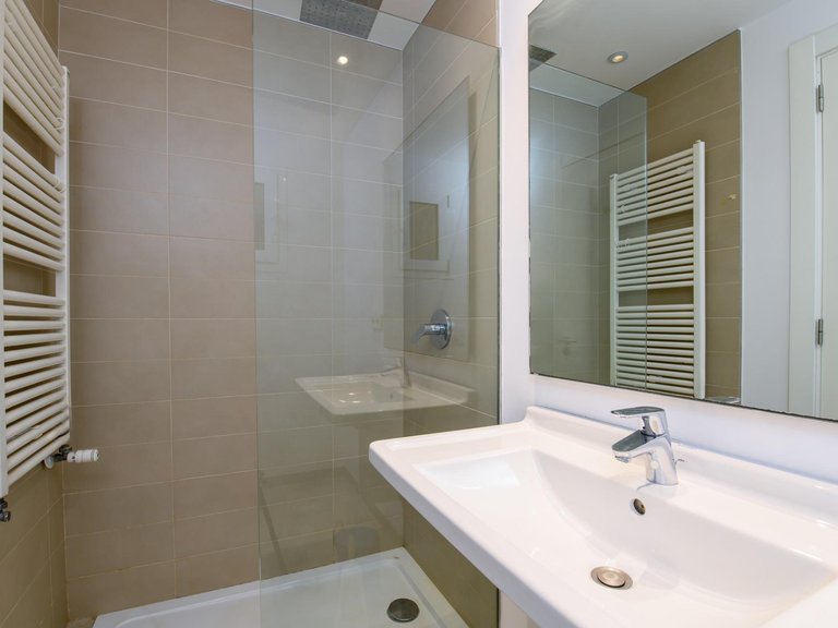 A stately 4-bedroom flat on a splendid street in the centre of Palma , Palma de Mallorca, Baleares 21