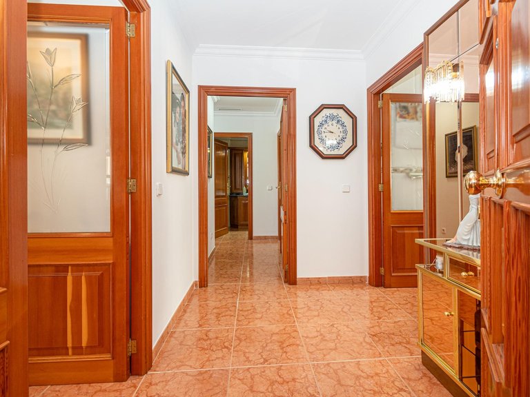 Spectacular detached house comprising two separate dwellings with great potential in Son Canals, Palma , Palma de Mallorca, Baleares 25
