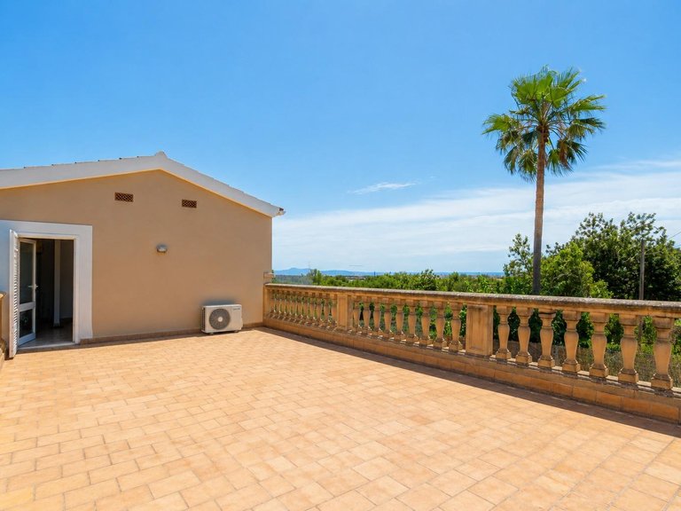 2-bedroom house with plenty of outdoor space in Son Anglada , Palma de Mallorca, Baleares 5