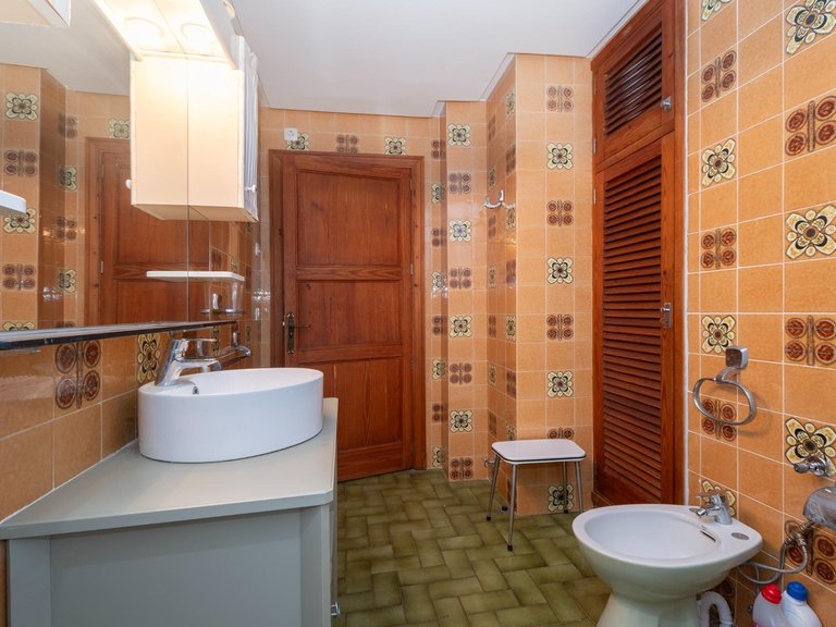 Stunning traditional house with great potential for extension , Sa Pobla, Baleares 17