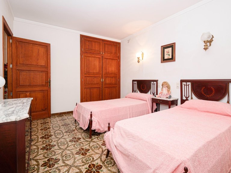 Stunning traditional house with great potential for extension , Sa Pobla, Baleares 20