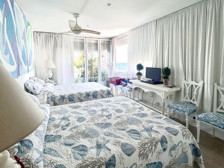 Exclusive penthouse available for short-term let with splendid sea views in La Bonanova. , Palma de Mallorca, Baleares 18