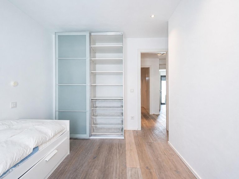 A 4-bedroom semi-detached house ready to move into, with a panoramic roof terrace by the sea in El Molinar, Palma , Palma de Mallorca, Baleares 13